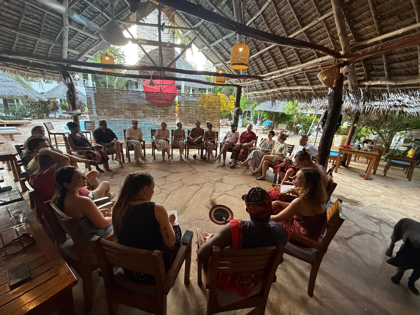 Cerc de împărtășire la retreatul de iboga, Zanzibar