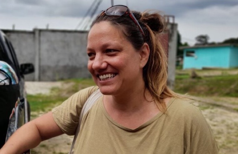 Julie Baldeck, hipnoterapeut și vindecătoare Bwiti
